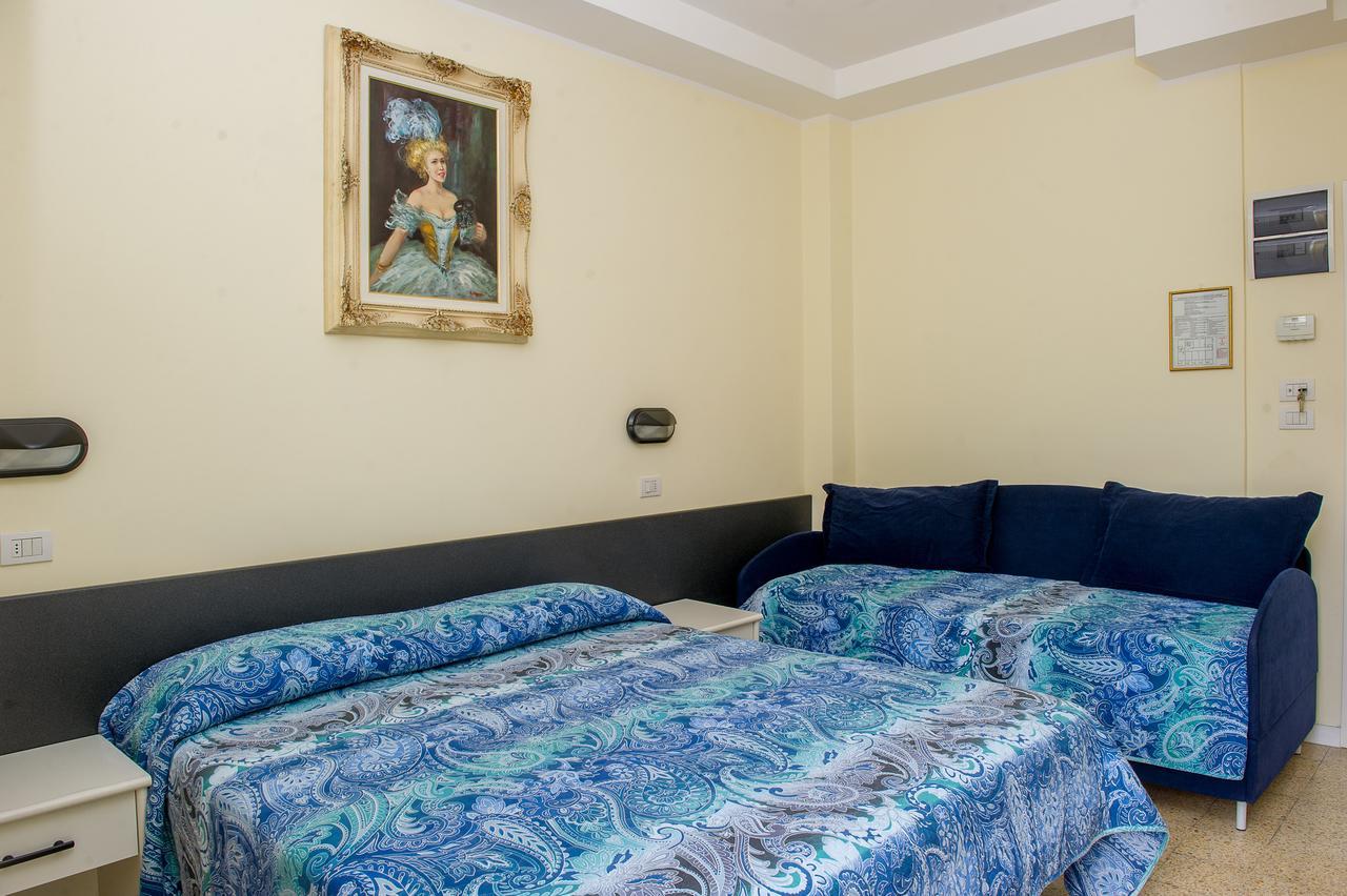 Hotel Cristina Hospitality Centrale (Adults Only) Riccione Luaran gambar